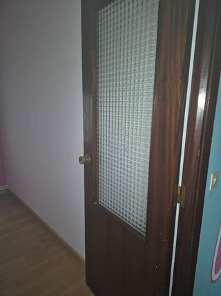 Puerta vintage madera con cristal