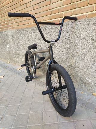 Bicicleta BMX BSD 21'9"  a piezas