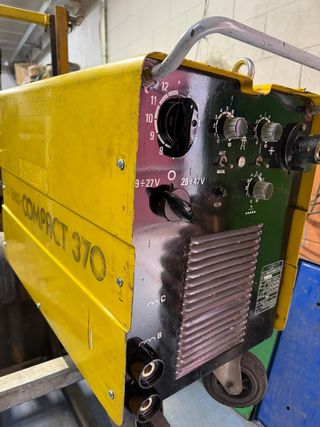 Maquina soldar hilo CEA COMPACT 370