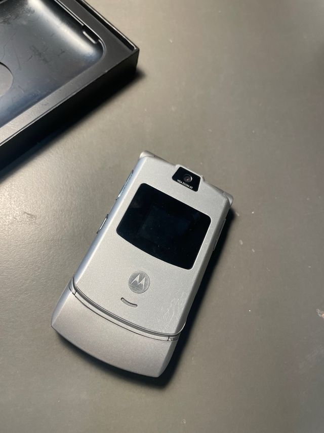 Teléfono Móvil Motorola V3i Plata - Piezas