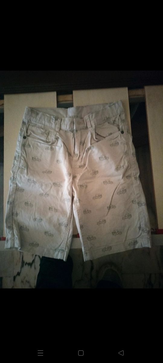 Pantalón corto estampado niño