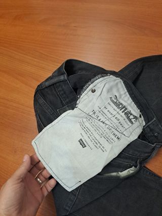 Pantalón Levi's 519 Hombre Negro