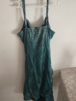 Vestido fiesta SHEIN plateado y verde