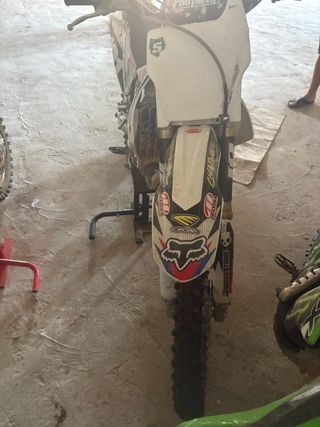 Honda CRF 250cc 4T Motocross