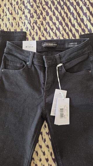 Pantalón Guess Negro ANNETTE Skinny