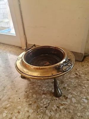Braciere antico in ottone con tripode