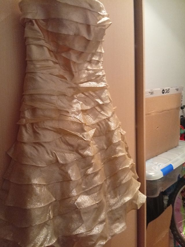 Vestido de fiesta dorado talla M