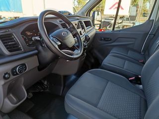 Ford Transit CHASIS CAJA CERRADA CON TRAMPILLA 