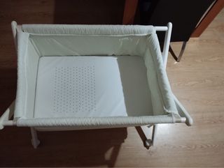 Cuna convertible en cambiador