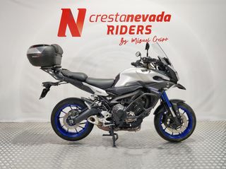 Yamaha TRACER 900