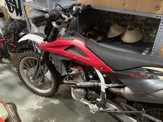 Husqvarna TE250 4T