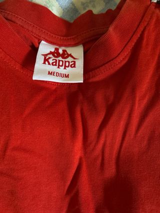 T-shirt Adidas bianca con paesaggio