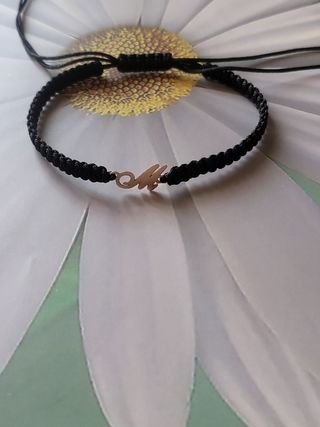 Pulsera con inicial M oro 14k