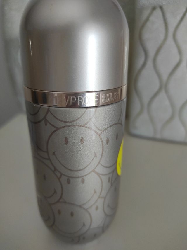 Carolina Herrera Smiley Perfume Plata Amarillo