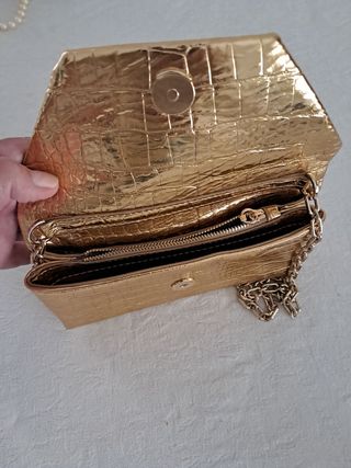 Bolso de fiesta dorado