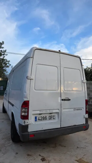 Mercedes-Benz Sprinter 2004