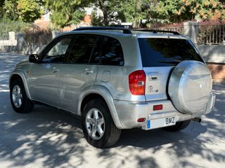 Toyota RAV4 2.0i Sol AUTOMATICO 4X4