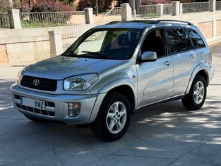 Toyota RAV4 2.0i Sol AUTOMATICO 4X4