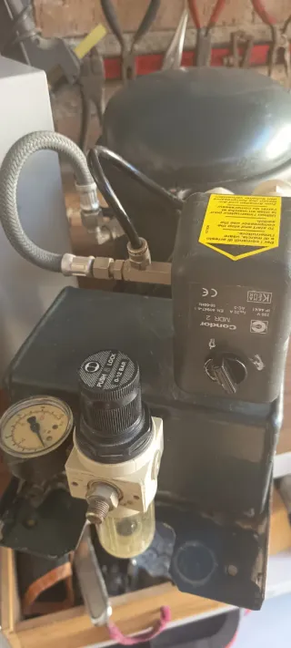 Compresor para aerógrafo Sil Air 15A