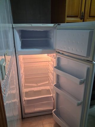 Frigorífico/Congelador en perfecto estado
