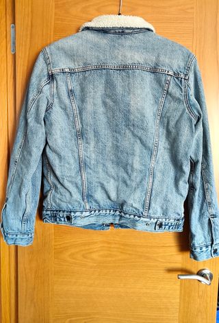 Chaqueta Levis vaquera forro borrego talla M