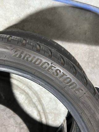 Continental y Bridgestone Winter 225/40R18