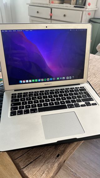 MacBook Air 2017 128GB Plata