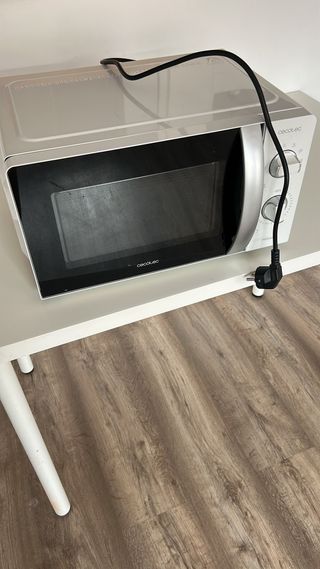 Microondas Cecotec Blanco
