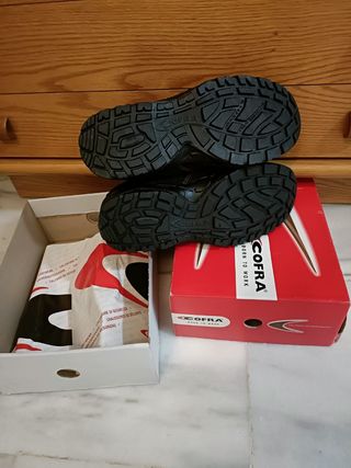 Zapatos NUEVOS seguridad Cofra Altimeter S1 P SRC