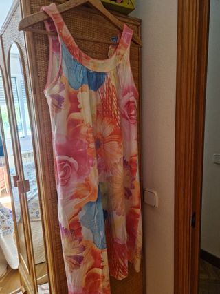 Camisón Cortefiel flores multicolor talla 50