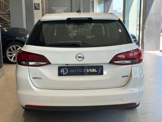 Opel Astra 1.6 CDTI SPORTOURER