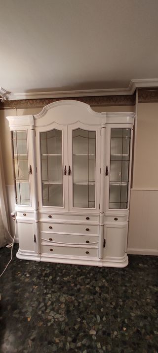 Lacado de muebles y puertas