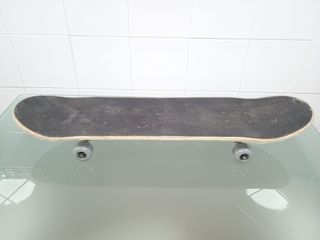 Skate 4UNIQ Completo - Buen Estado