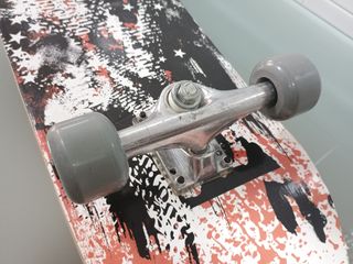 Skate 4UNIQ Completo - Buen Estado