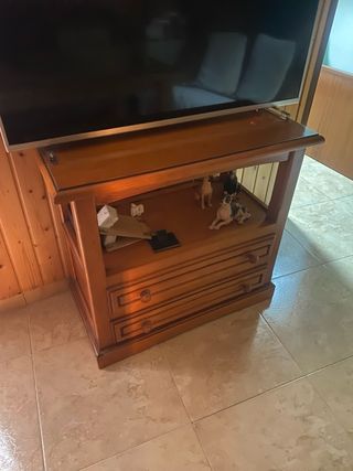 Mueble de madera pino150