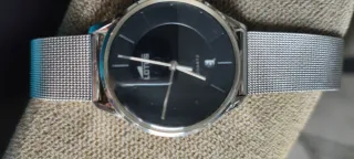 Reloj Lotus Hombre Negro y Plateado