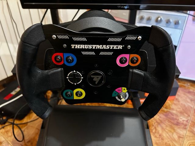 Thrustmaster TX Racing Wheel Leather Edition y TM