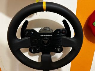 Thrustmaster TX Racing Wheel Leather Edition y TM 