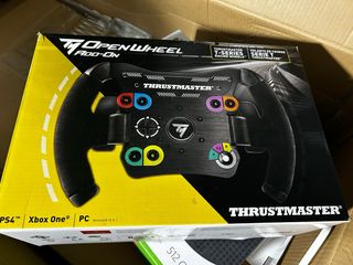 Thrustmaster TX Racing Wheel Leather Edition y TM 
