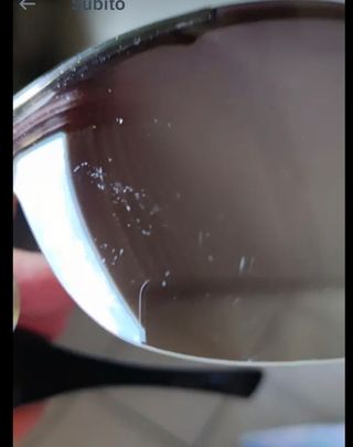 Occhiali da sole donna marroni.