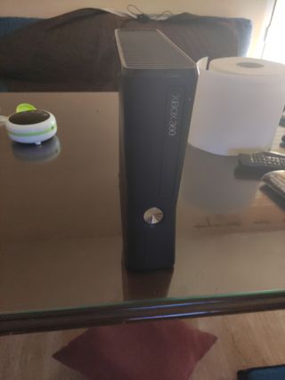 Xbox 360 Slim