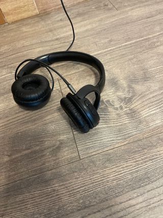 Auriculares JBL TUNE 520 BT Negros