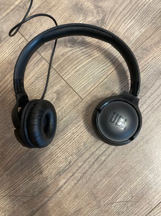 Auriculares JBL TUNE 520 BT Negros