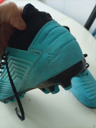 Botas de fútbol Adidas Predator Talla 40 2/3