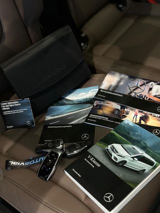 Mercedes-Benz Clase V 300D EXCLUSIVE LARGO AMG 