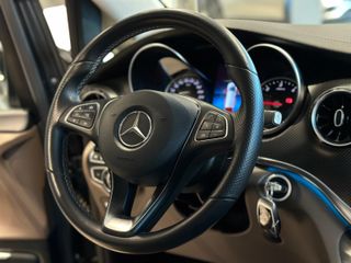 Mercedes-Benz Clase V 300D EXCLUSIVE LARGO AMG 