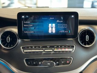 Mercedes-Benz Clase V 300D EXCLUSIVE LARGO AMG 