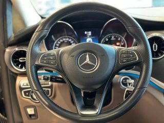 Mercedes-Benz Clase V 300D EXCLUSIVE LARGO AMG 