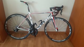 Bicicleta de carretera CUBE AGREE GTC carbono 