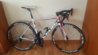 Bicicleta de carretera CUBE AGREE GTC carbono 